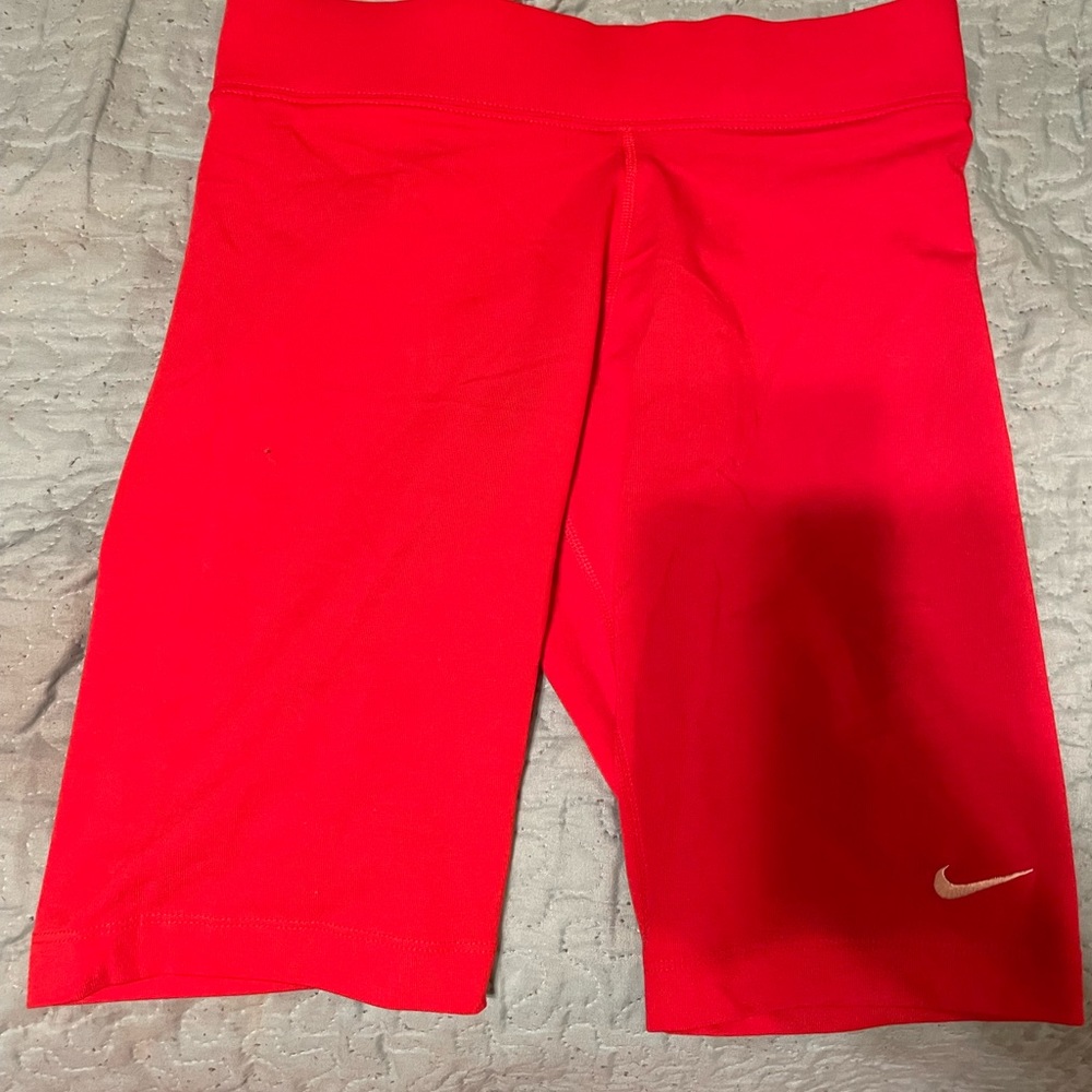 Small new Nike shorts